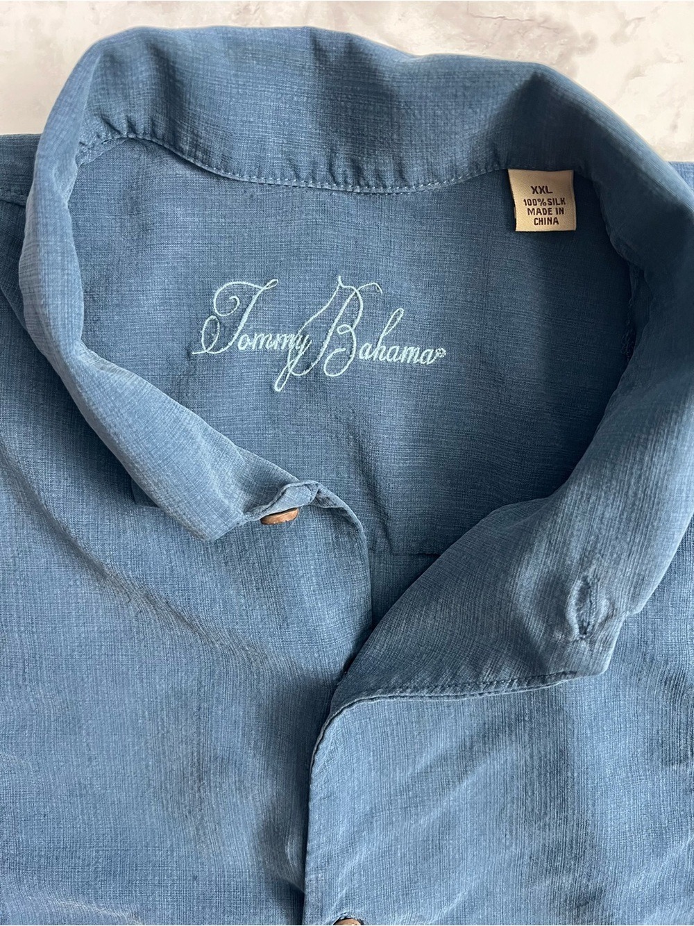 Tommy Bahama Mens 100% Silk Short Sleeve Shirt XXL Blue Yellow Floral Embroidery - Picture 4 of 8